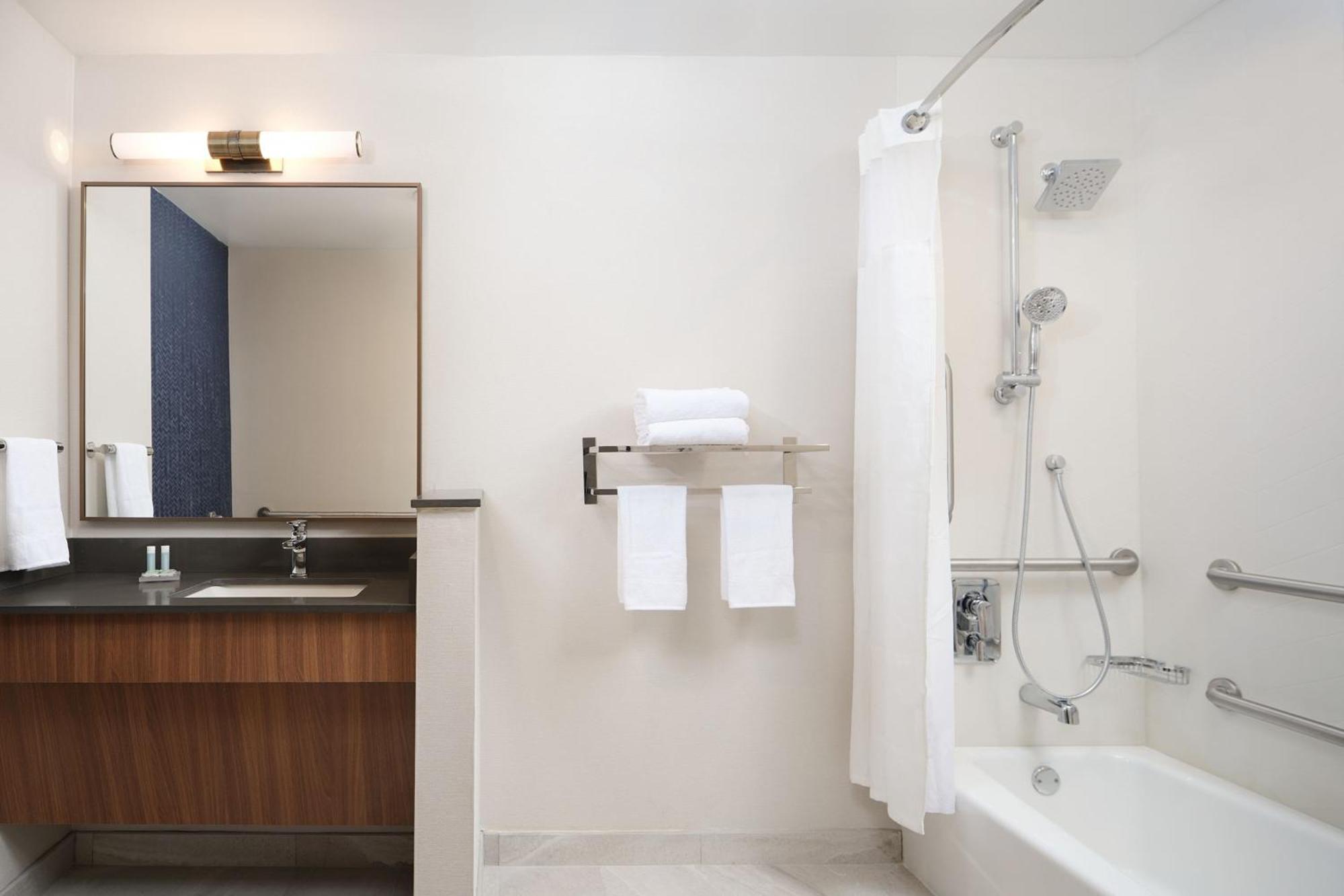 Fairfield Inn & Suites By Marriott Fort Lauderdale Northwest تاماراك المظهر الخارجي الصورة